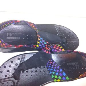 EUC Heal USA select sandals